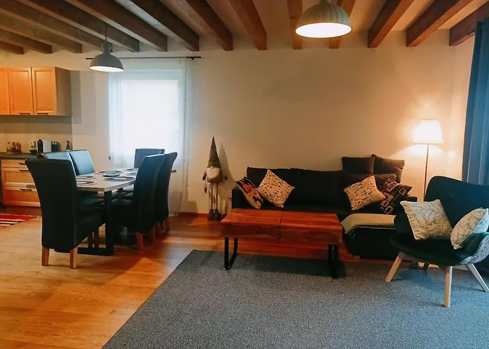 W Gorach Lubinowa 6 Мендзылесие